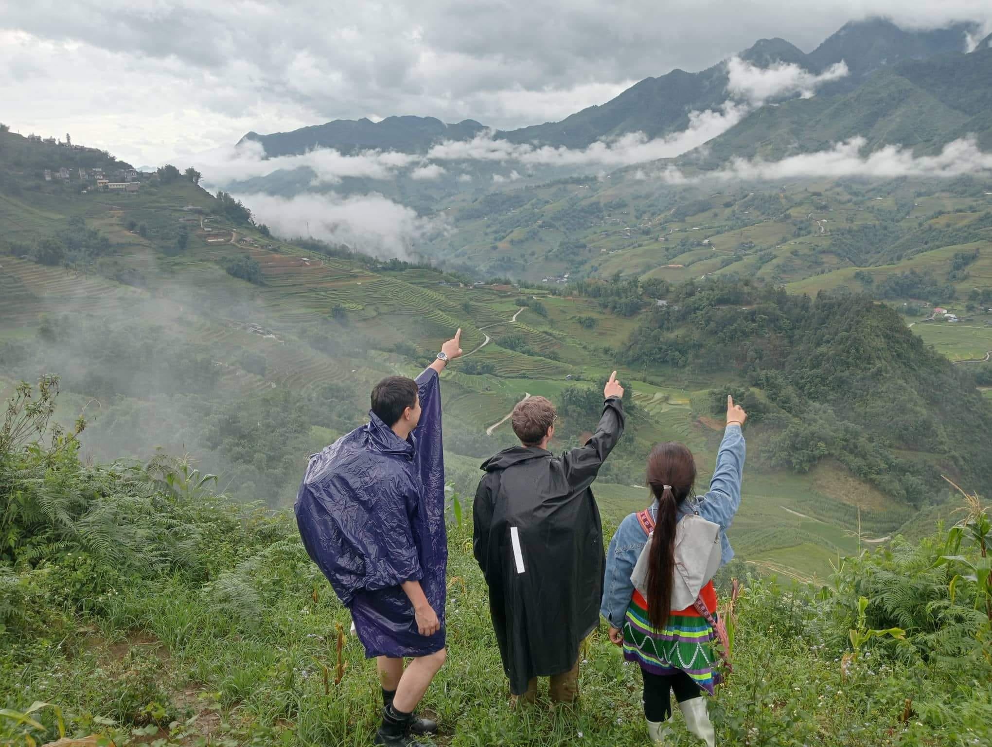 Guests looking across the terraced rice fields near Sa Pa